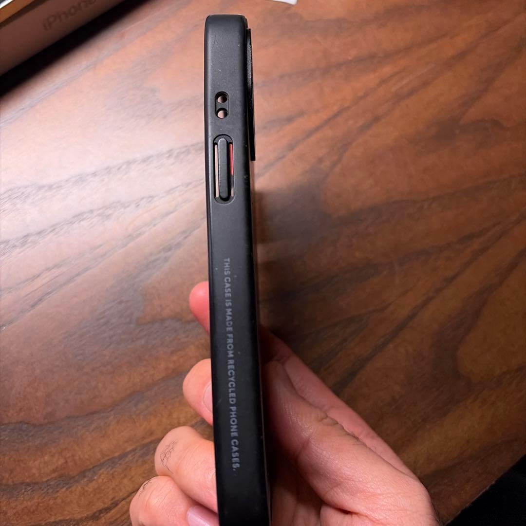 CASETiFY iPhone 15 ケース marble