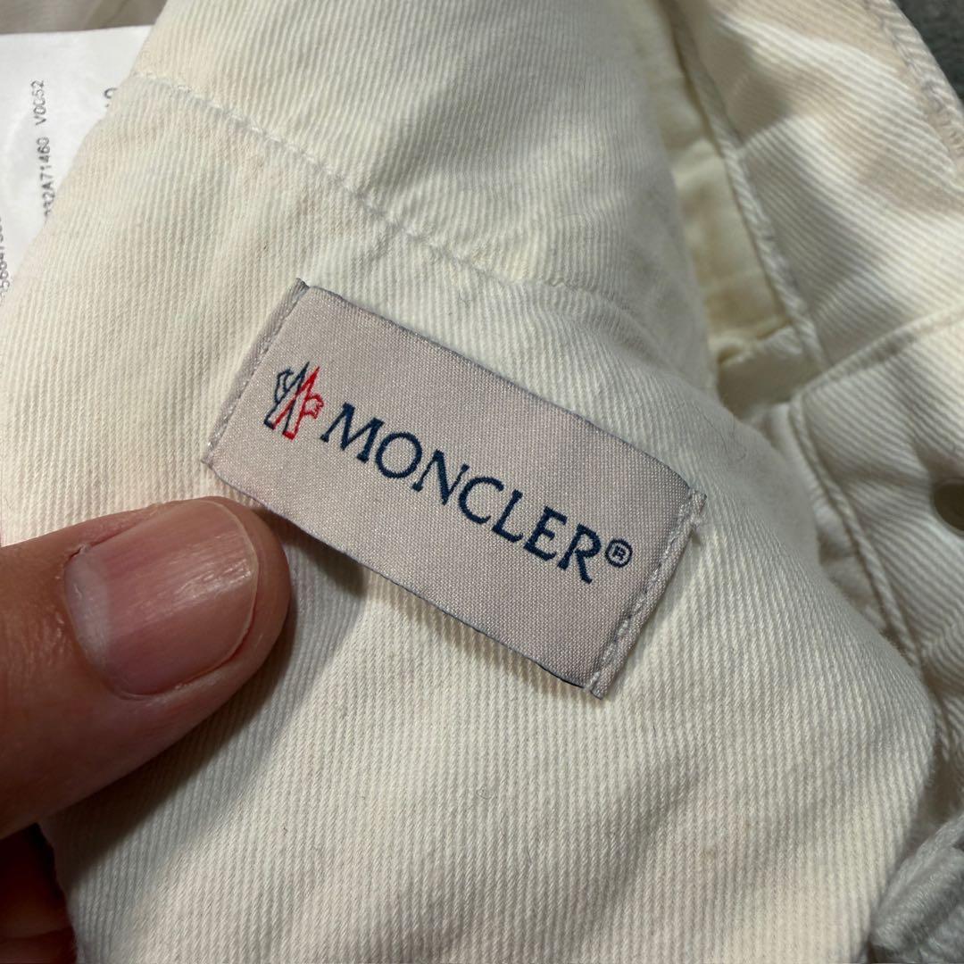 モンクレール　PANTALONE デニムパンツ　ホワイト　ビッグロゴ　40