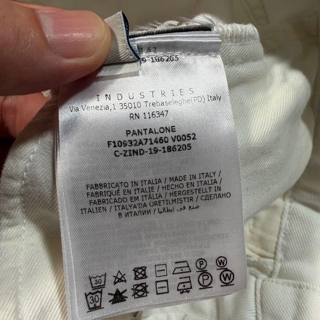 モンクレール　PANTALONE デニムパンツ　ホワイト　ビッグロゴ　40