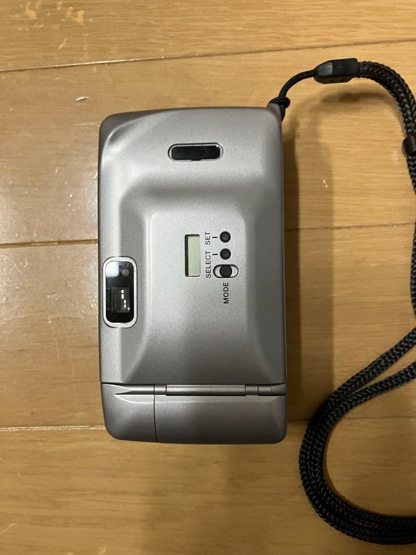 パンダ様　京セラ フィルムコンパクトカメラ