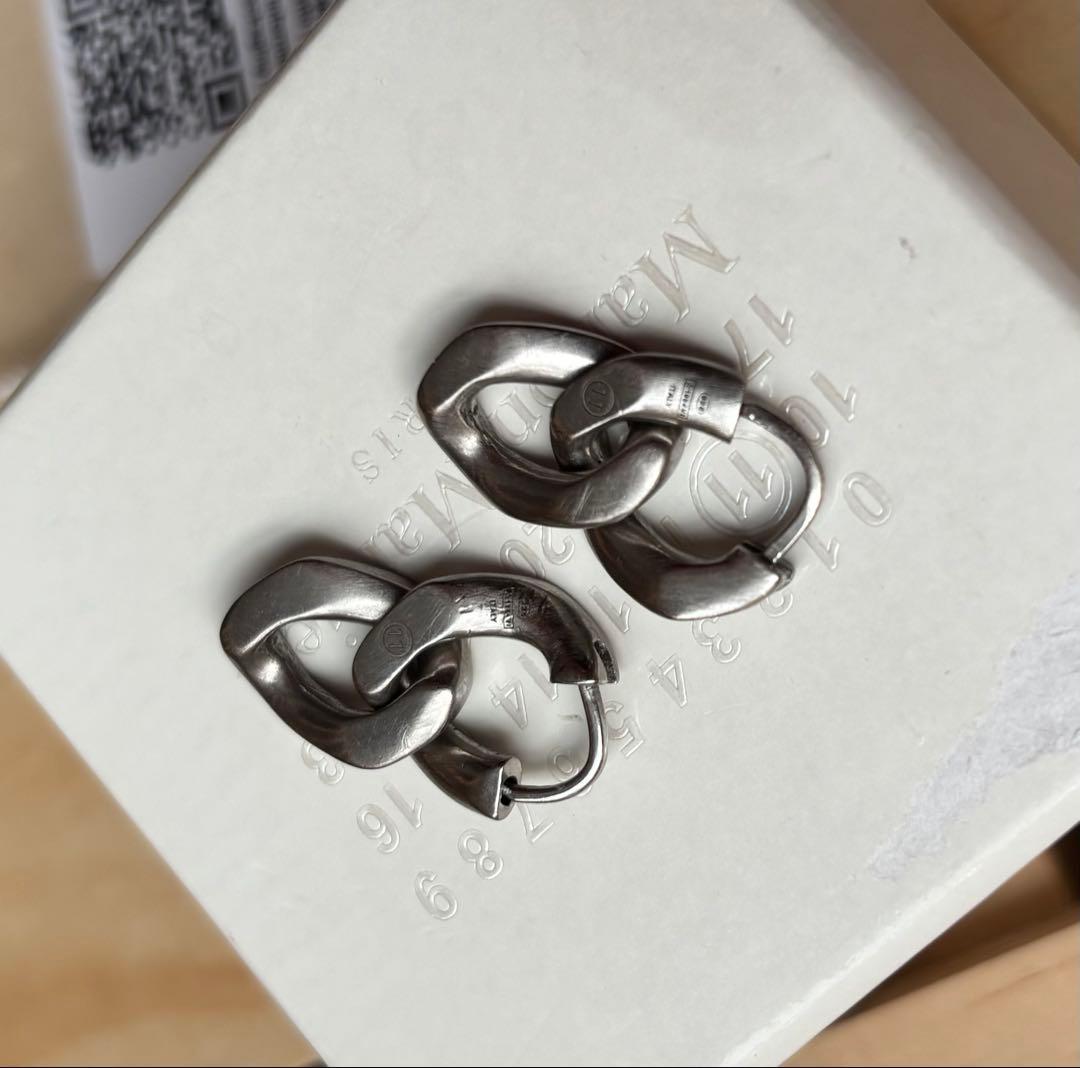 Maison Margiela マイヨンピアス ダブルカーブリンク 両耳用