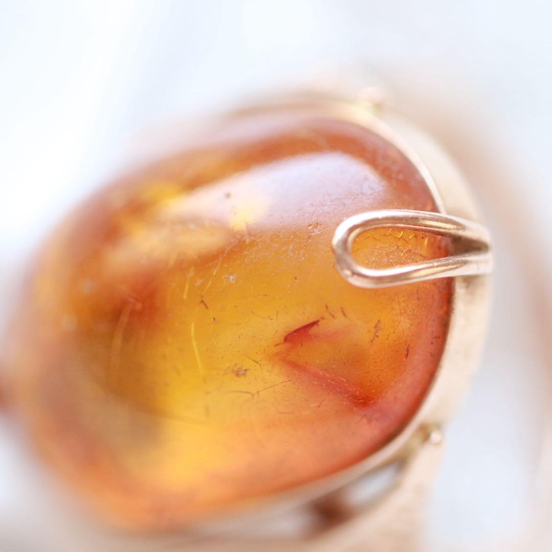 4ЯK刻印、旧ソ連国旗モチーフ、583刻印入り 琥珀リング