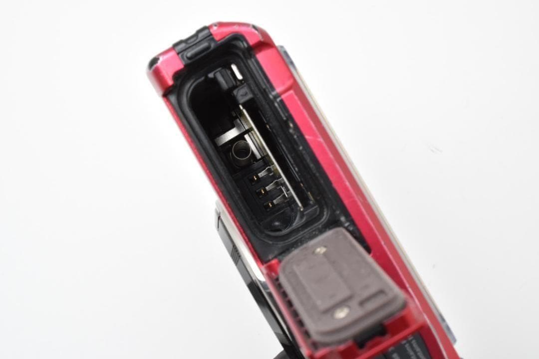 オリンパス　OLYMPUS STYLUS TG-4 《元箱付き》