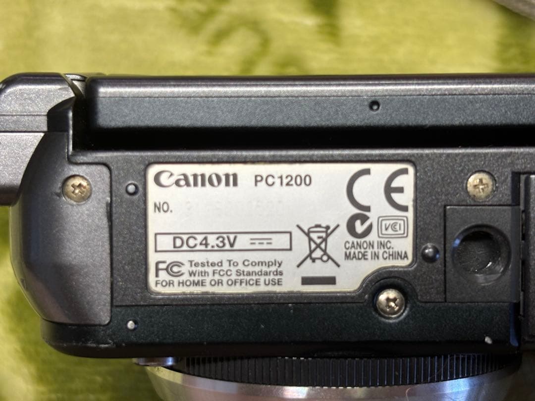 Canon キャノン　PowerShot A640 デジタルカメラ 単3電池駆動