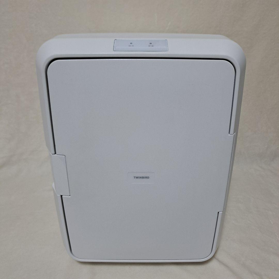 【新品未使用】HR-EB08W 2電源式ポータブル電子適温ボックス　ツインバード