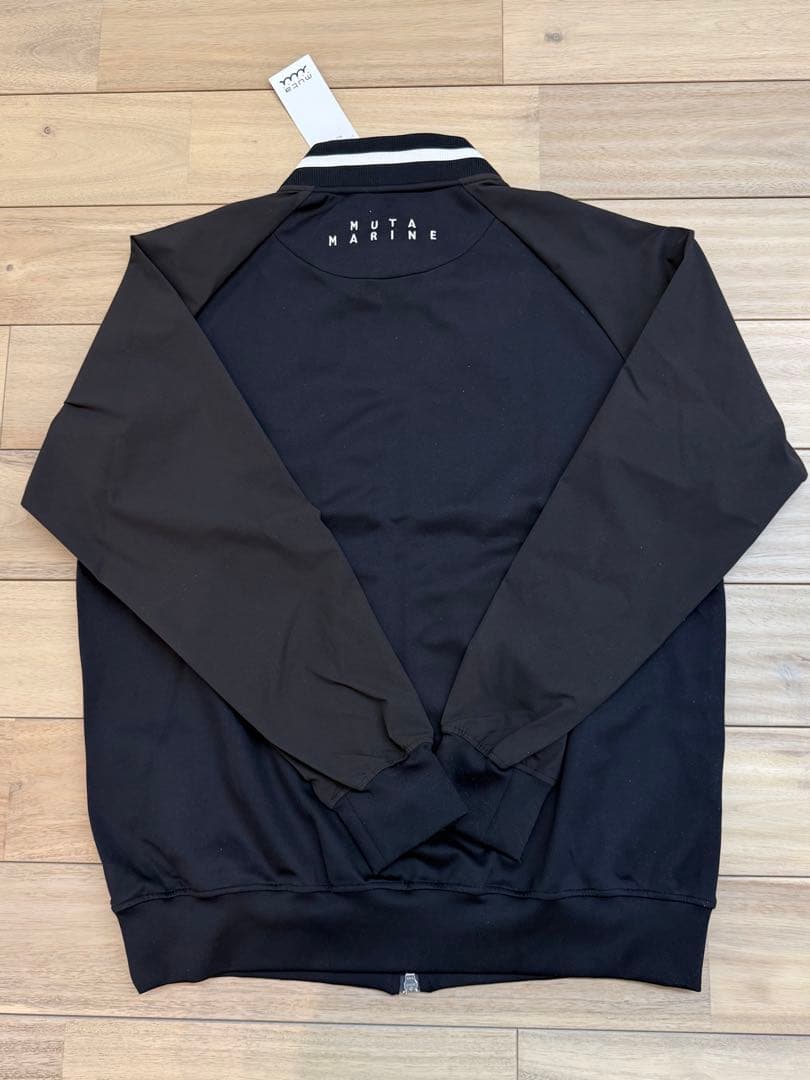 新品★63,800円 ブルゾン＆パンツ 上下2枚セットアップムータマリン 黒 6