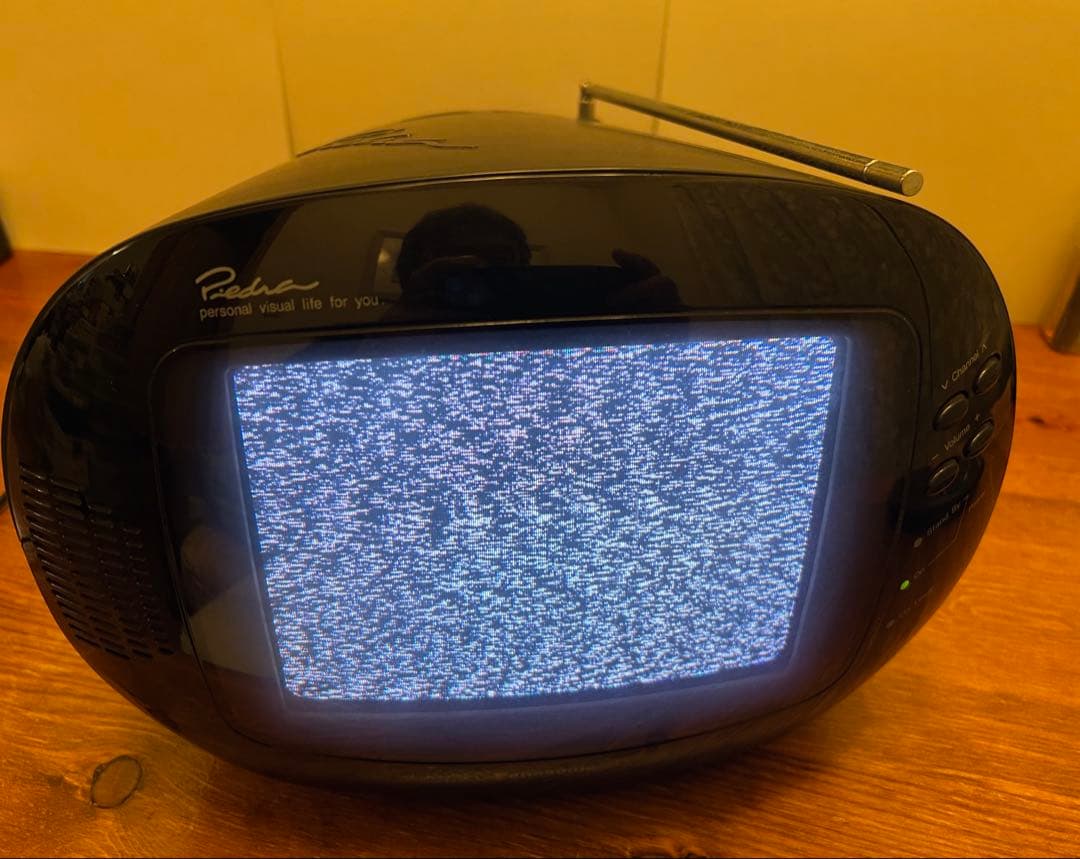 パナソニックカラーテレビ Piedra TH-8U3