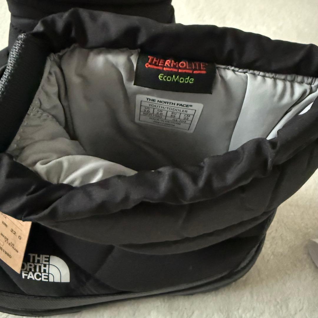 新品　ノースフェイス　ヌプシブーティーウォータープルーフ　22㎝　ブラック