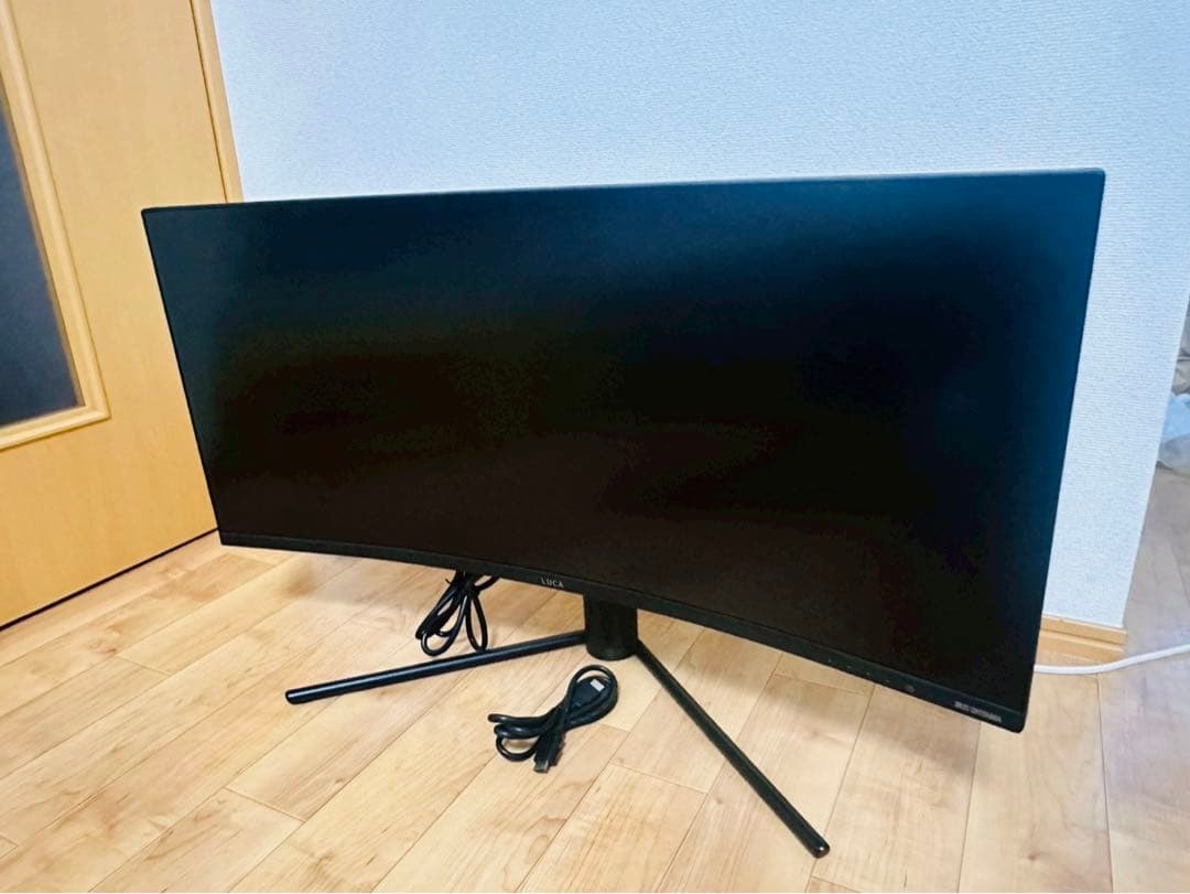 美品✨ ゲーミングモニターアイリスオーヤマ LUCA ILD-ACW34WQHD