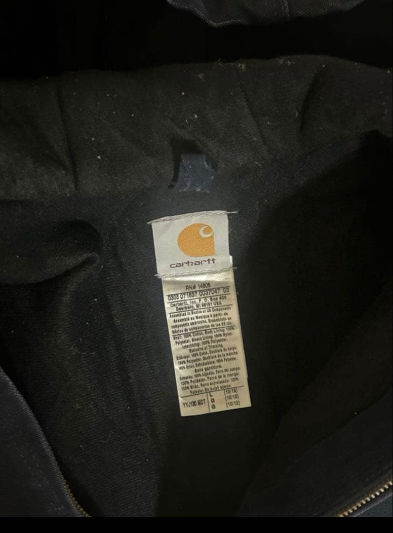 Carhartt フード付きジャケット ネイビー