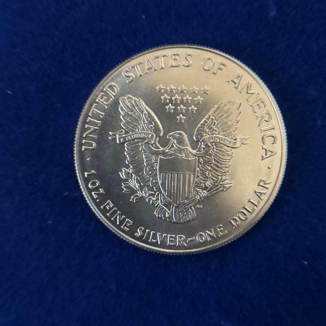 ウォーキングリバティー1ドル銀貨