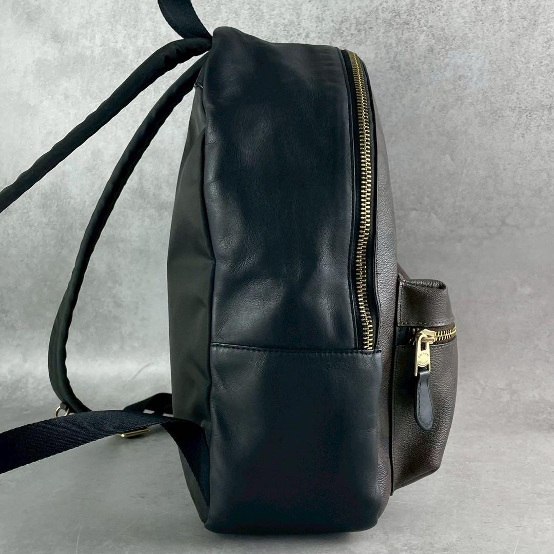 美品✨コーチ　ミディアム　チャーリー　バックパック　シグネチャー　PVC×レザー