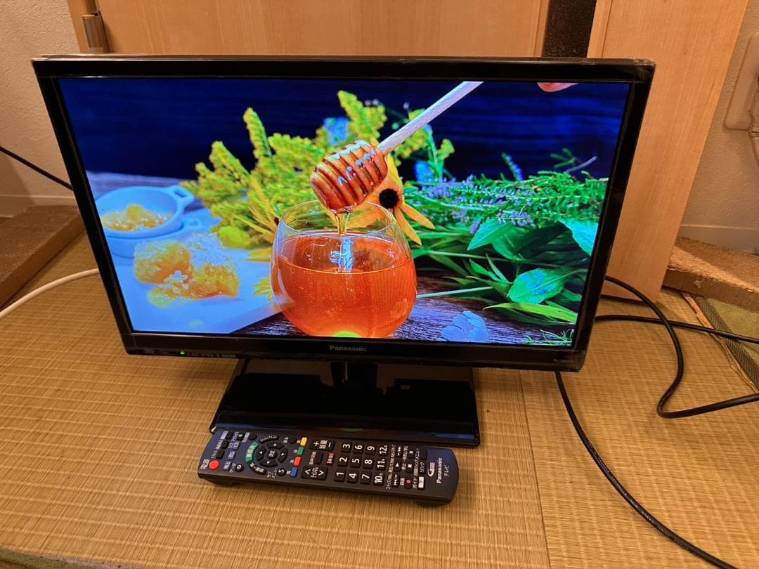 Panasonic　パナソニック 19型 液晶テレビ TH-19D300 超美品