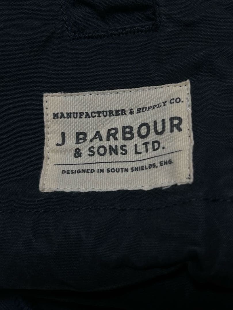 期間限定価格Barbour NAVAL 中綿ジャケット M 定価約48,000円