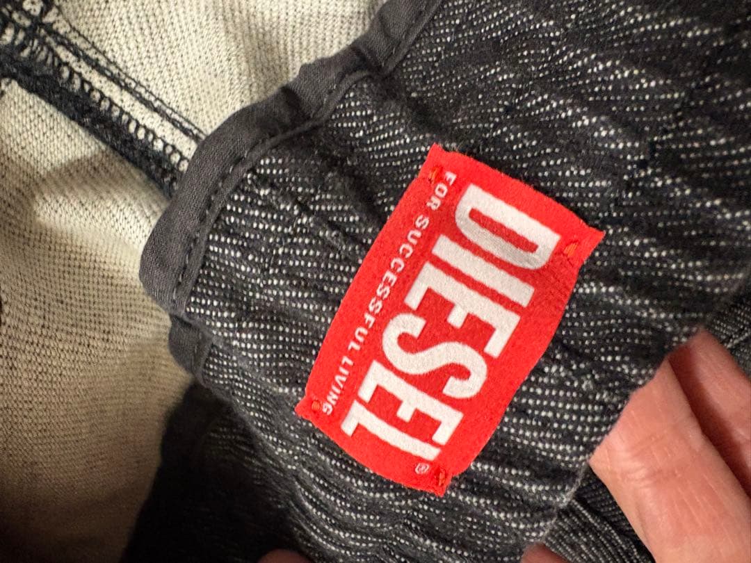 新品　DIESEL ディーゼル　ワイドデニム　ブラック　xs ユニセックス