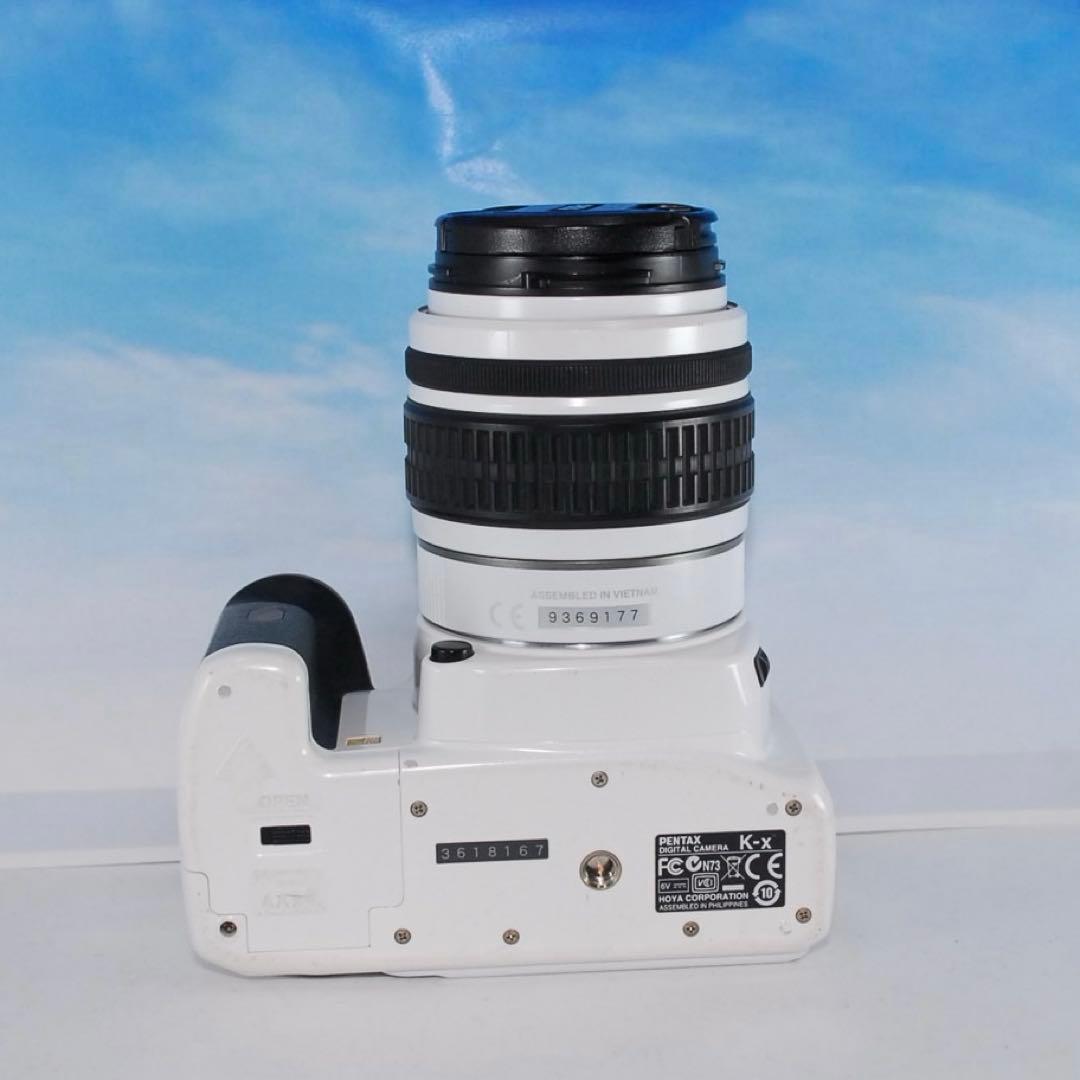 ❤️PENTAX K-x ❤️ホワイト レンズキット リチウム電池付 動作確認済✨