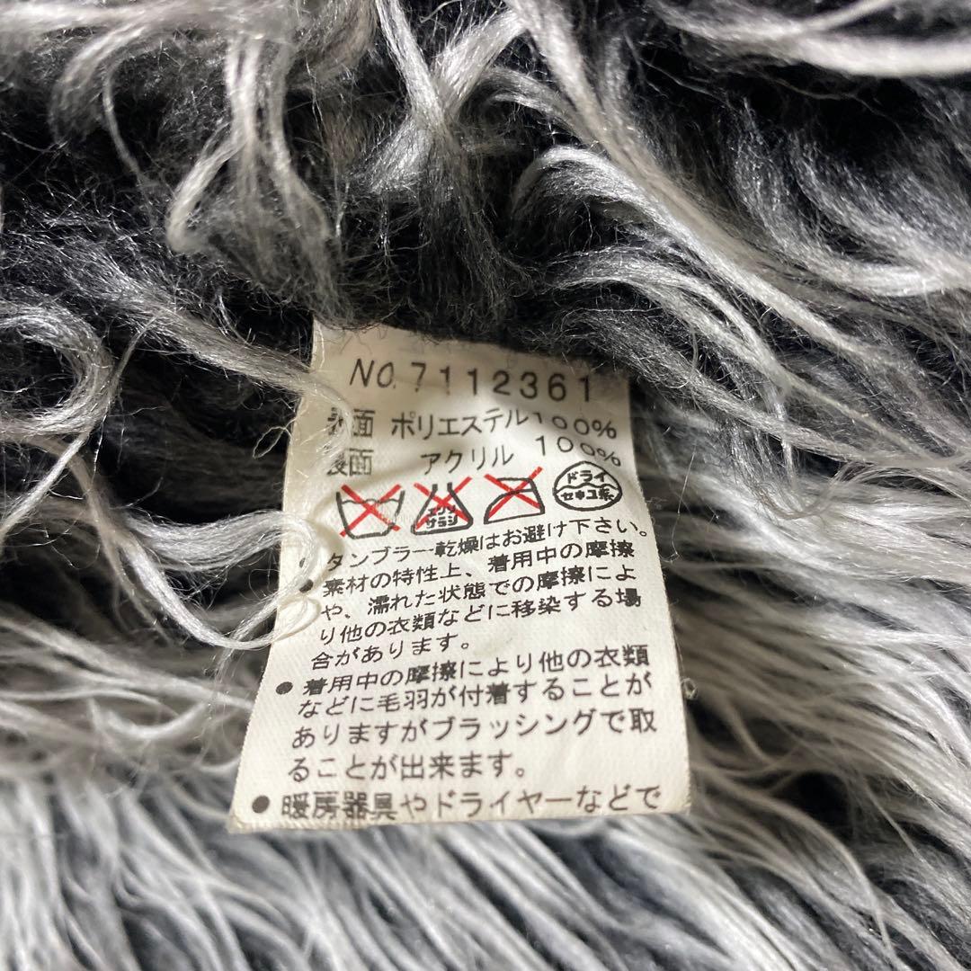 フード付き黒フェイクファージャケット