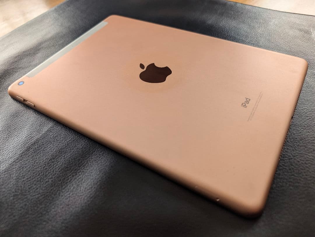 【Apple】 iPad 第6世代 ゴールド 本体のみ