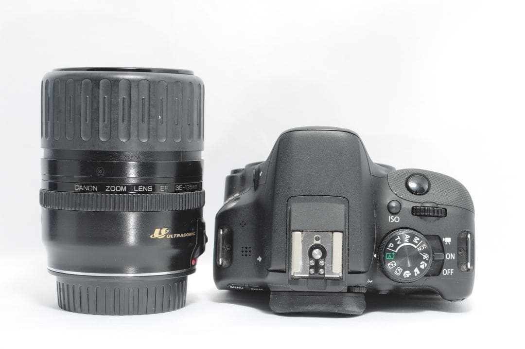 ご家族の成長記録に❗️Canon Kiss X7✨小型・軽量で届いてすぐ使える