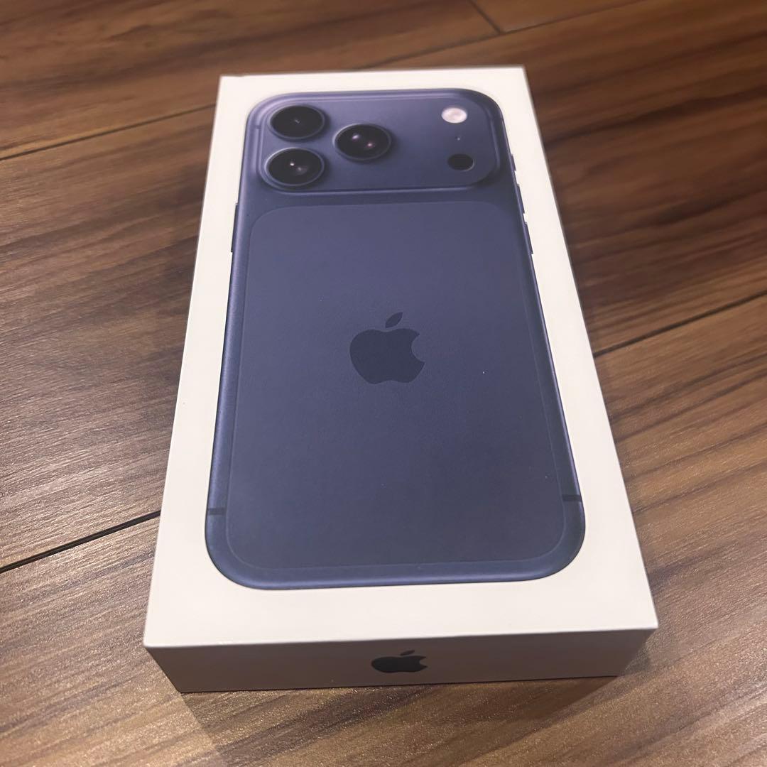 新品未開封 iPhone17pro 256GB 本体