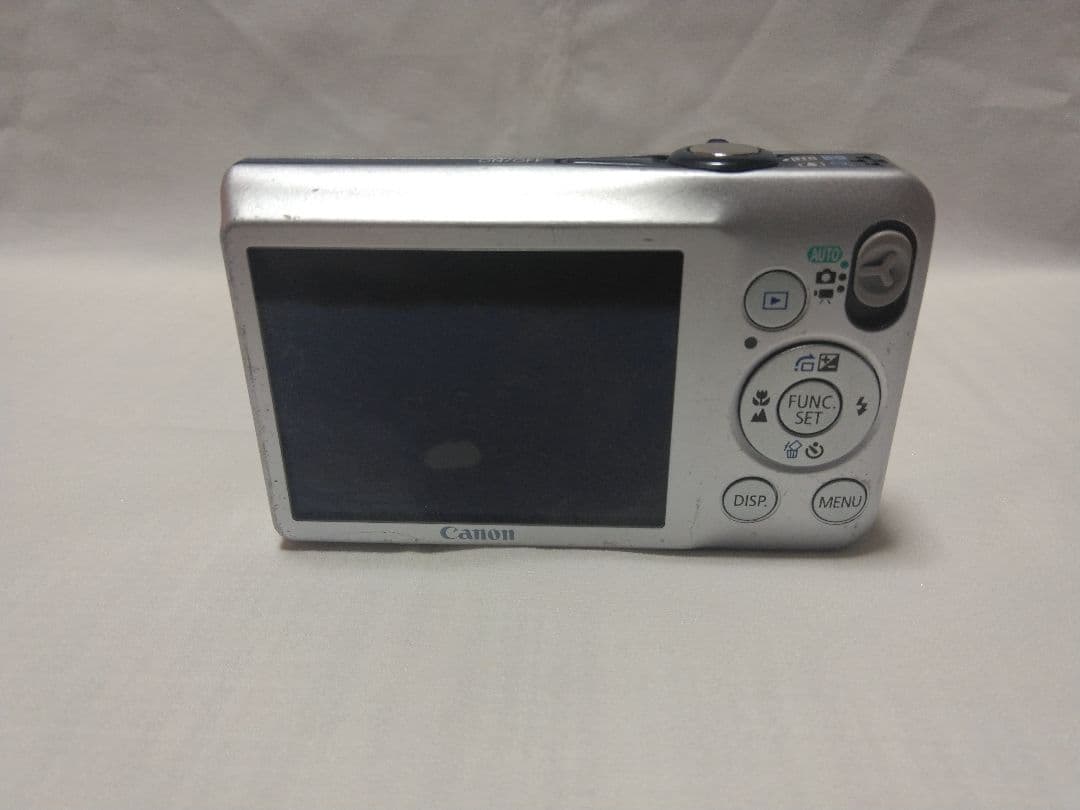 Canon IXY 200F 小キズ多数