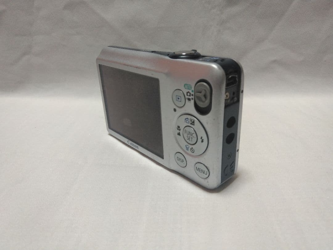 Canon IXY 200F 小キズ多数