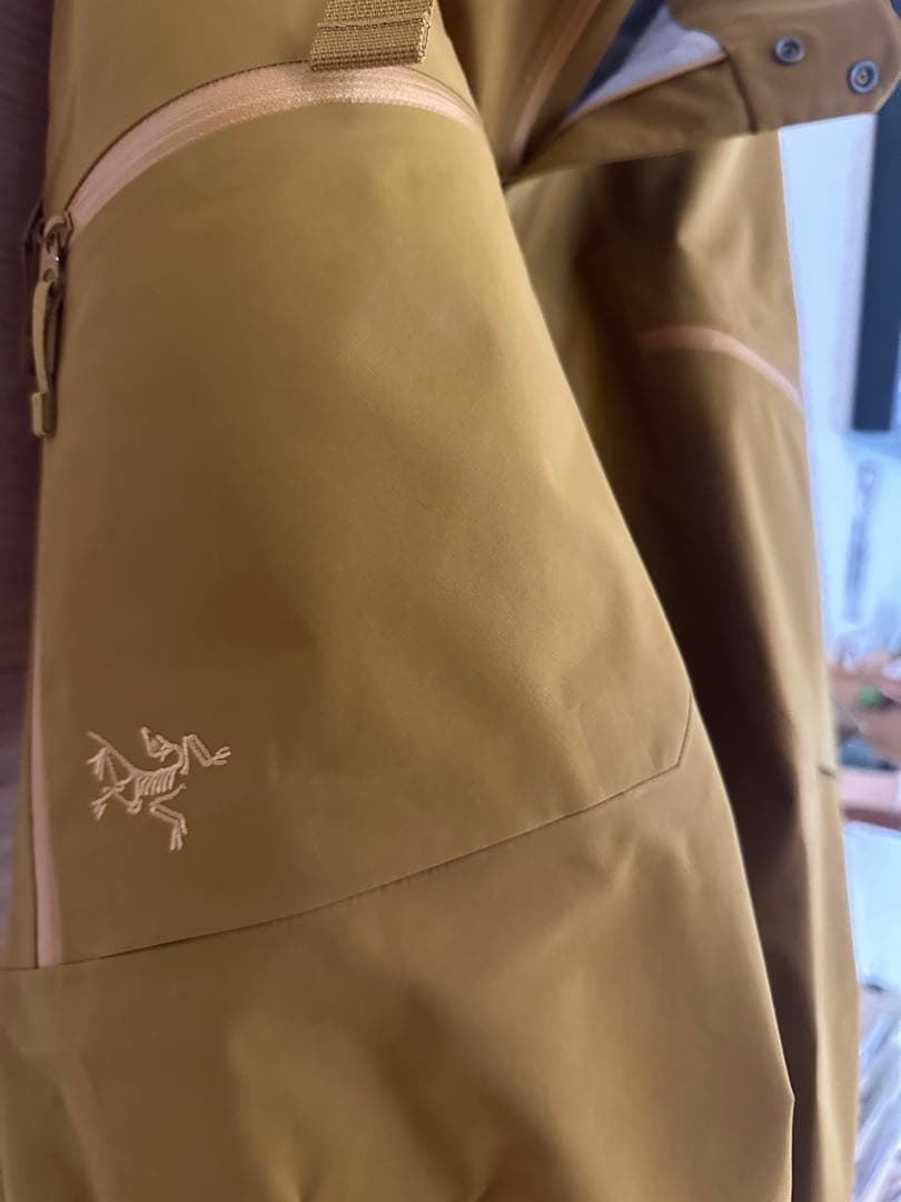 「ゆう」【新品未使用】W's Arc'teryx センチネルARパンツ