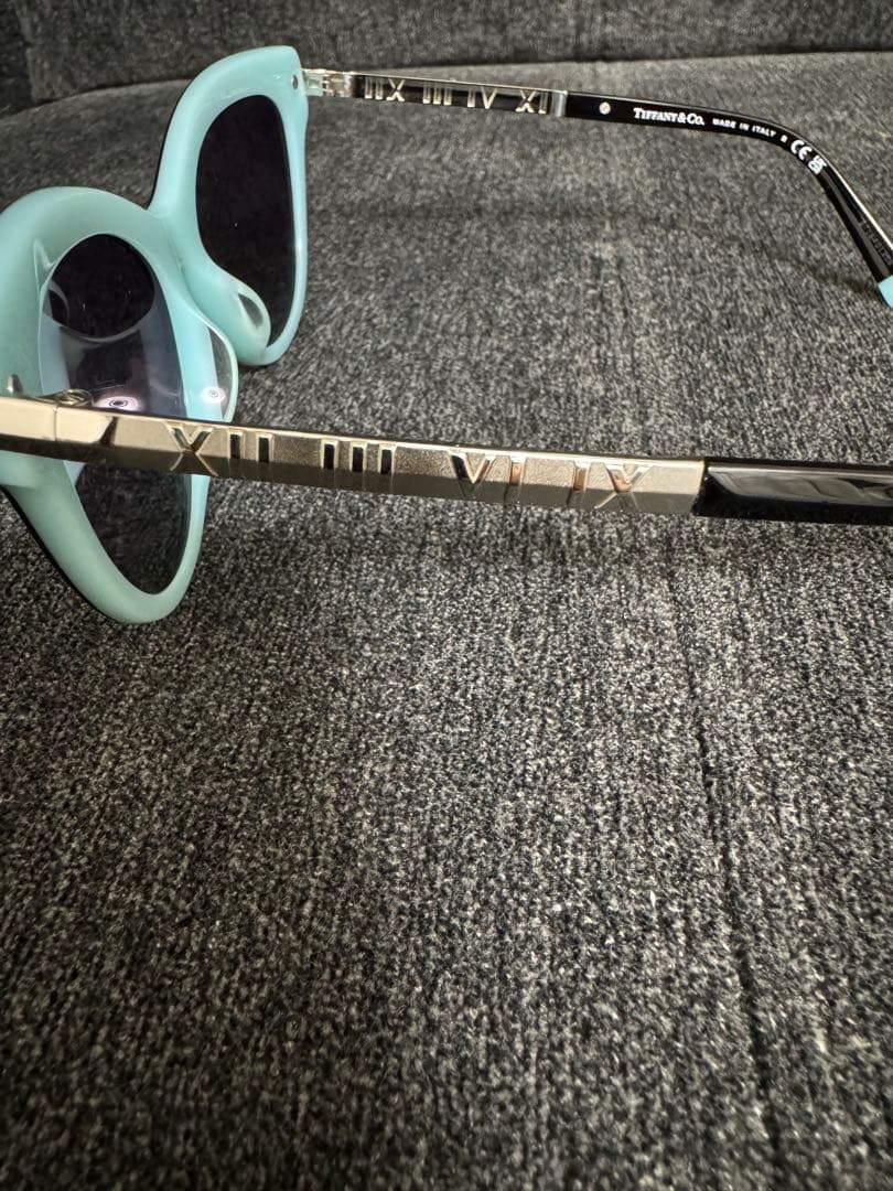 最終価格　新品未使用　ティファニー　サングラス　TF4182F