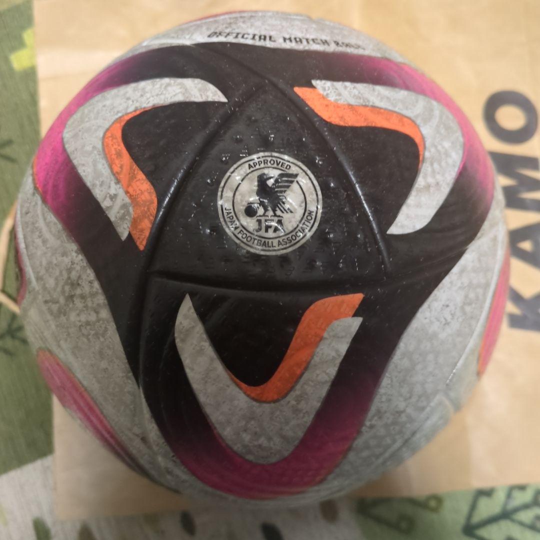 サッカーボール CONEXTZ4 PRO