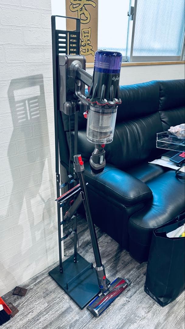 Dyson digital slim SV18 スタンド付 美品 掃除機
