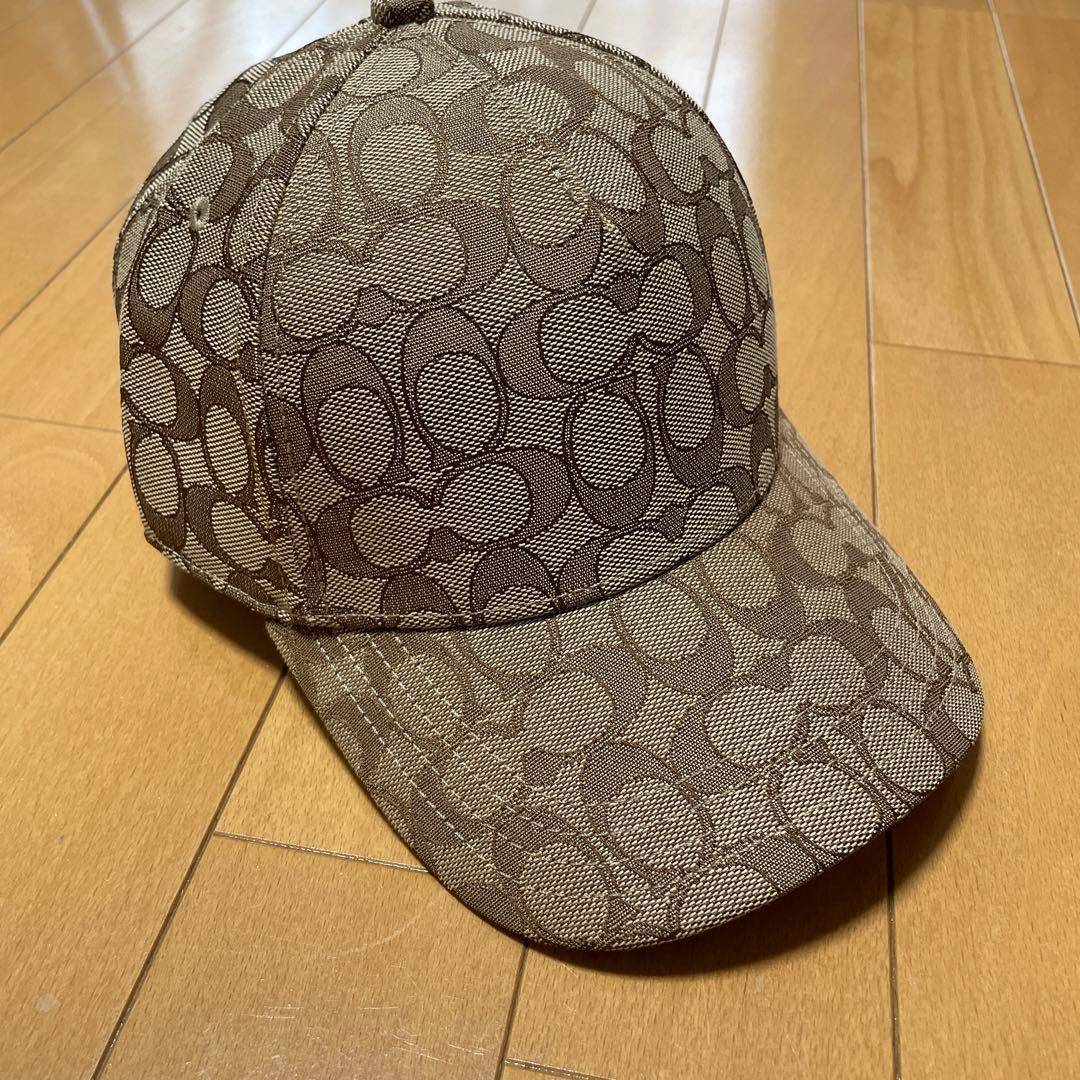 コーチ　シグネチャージャカードベースボールハット　カーキ