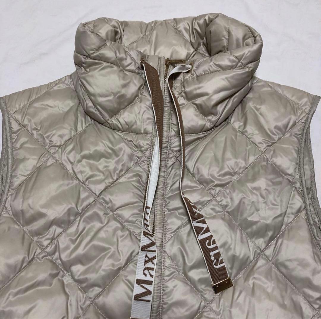 マックスマーラ　ダウンベスト