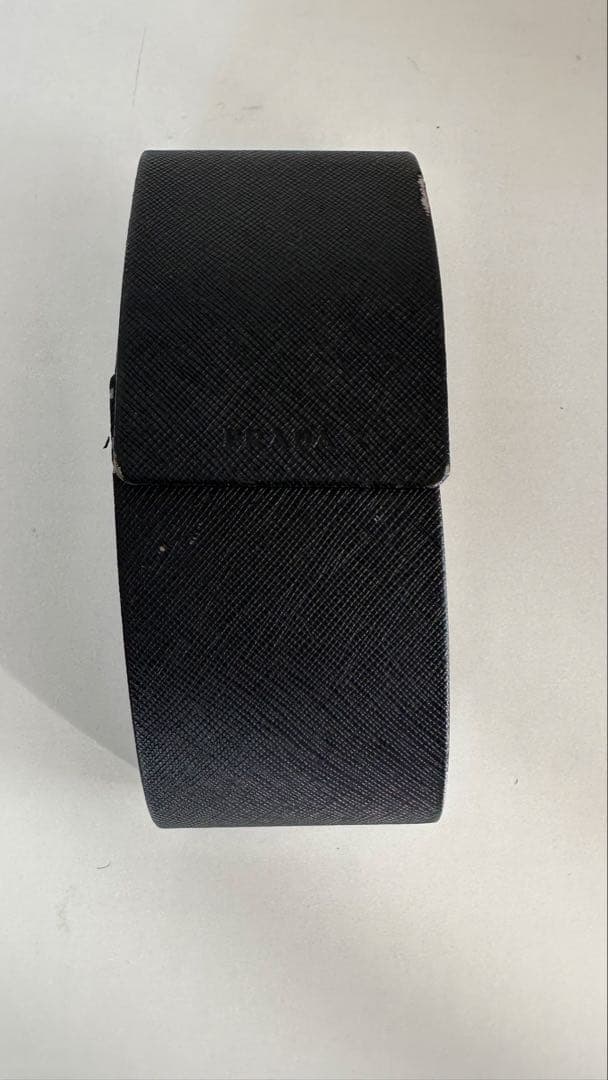 Prada ブラック サングラス