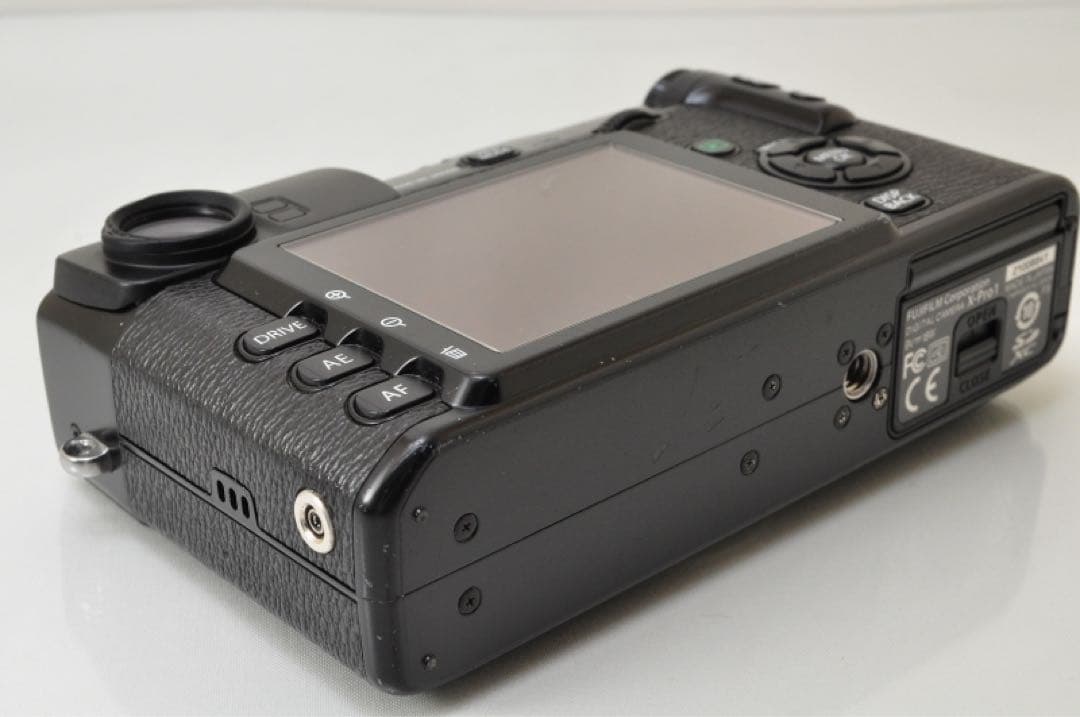 FUJIFILM X-Pro1 フジフィルム　カメラ　箱あり グリップ付　感動品