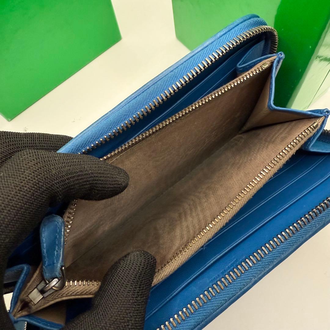 ボッテガヴェネタ 長財布 ラウンドファスナー イントレチャート ブルー