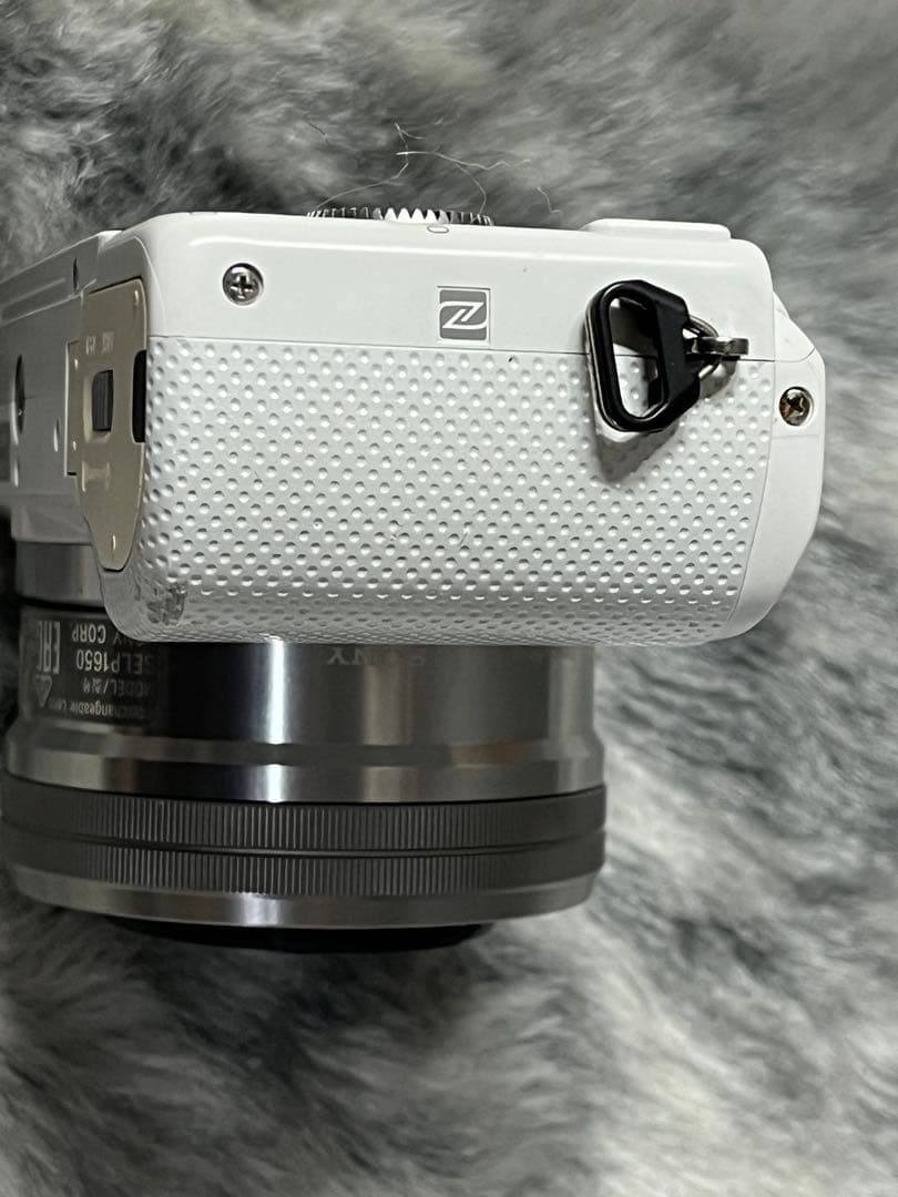 SONY a5000 パワーズームレンズキット ホワイト　ジャンク品　本体のみ