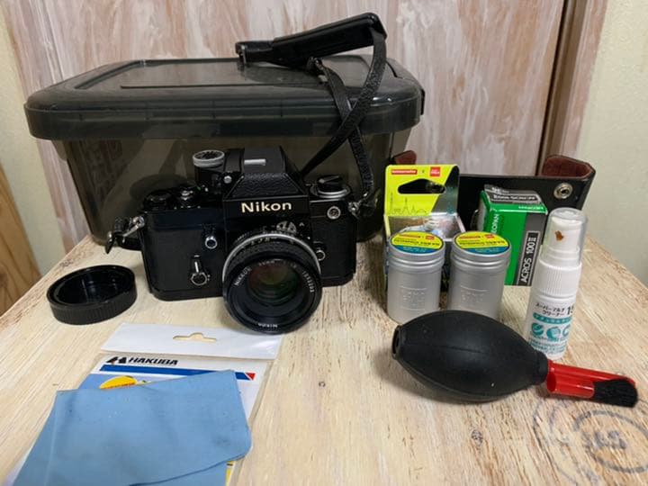 Nikon f2 フィルムカメラ完動品　レンズ　フィルム付き