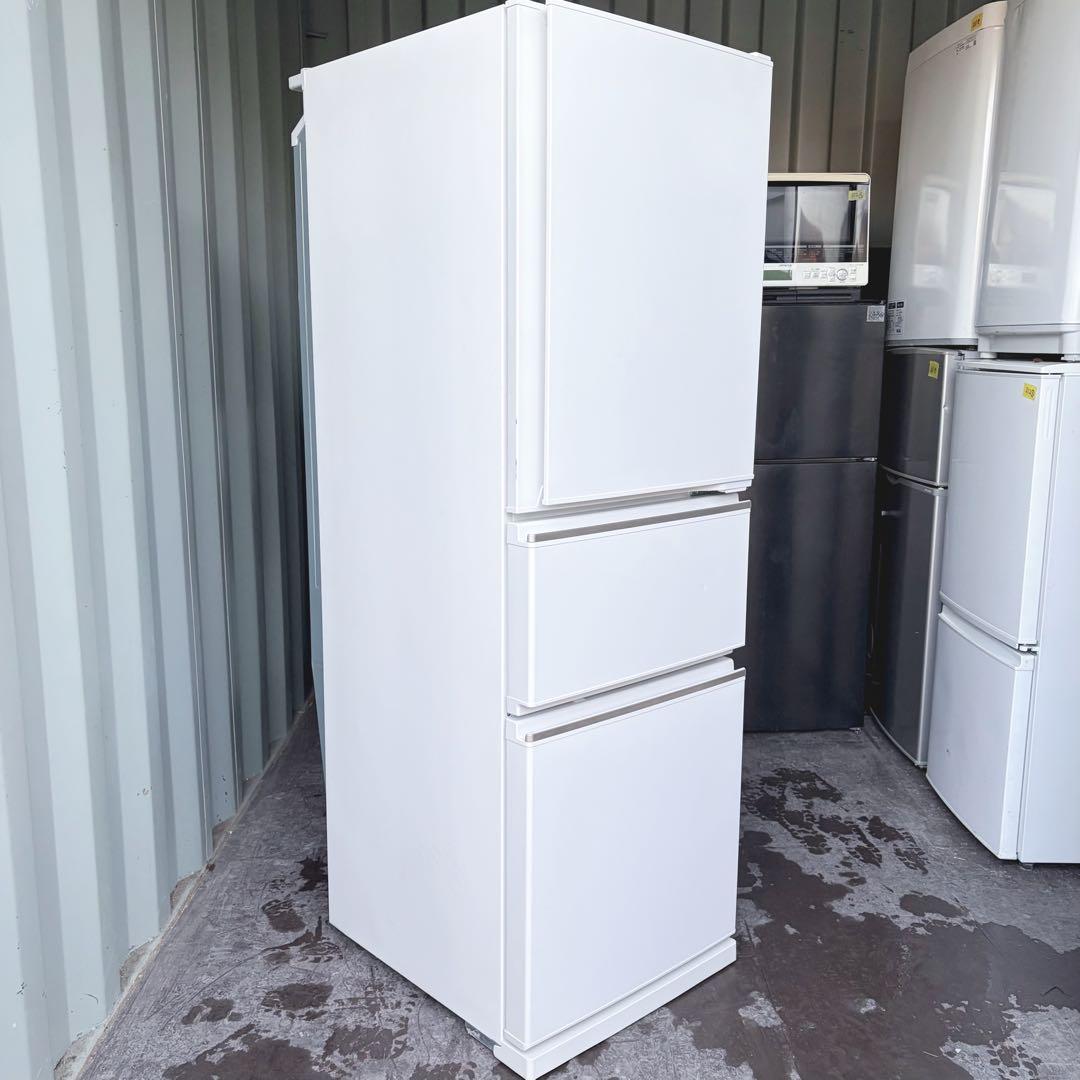 運搬取付無料！ホワイト純正MITSUBISHIシンプルスリム冷蔵庫！完動超美品！
