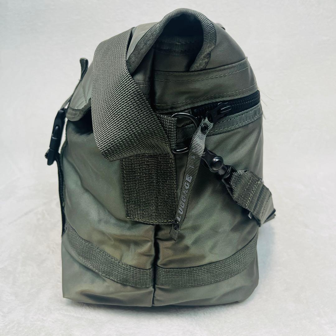 未使用に近い　Luggage Label オリーブグリーン メッセンジャーバッグ