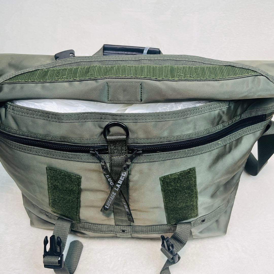 未使用に近い　Luggage Label オリーブグリーン メッセンジャーバッグ