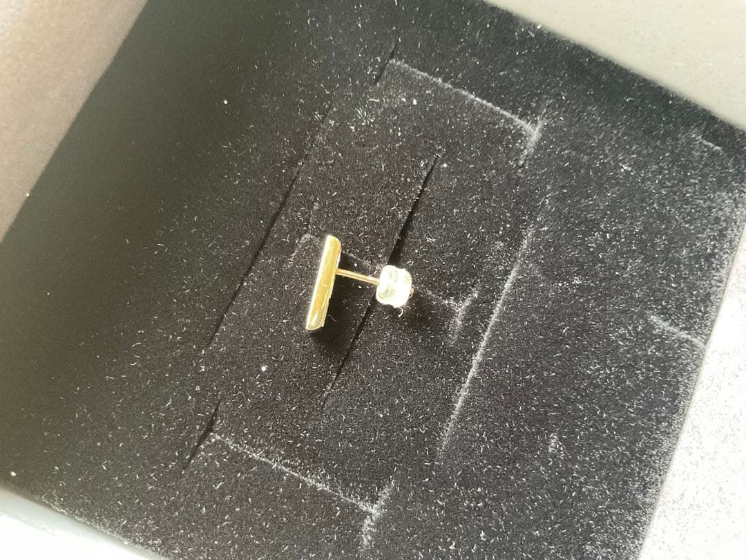 Hirotaka　アイスブルーベリルピアス　10K