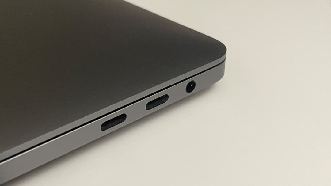 【美品】MacBook Pro 13インチ 16GB 1TB Core i7