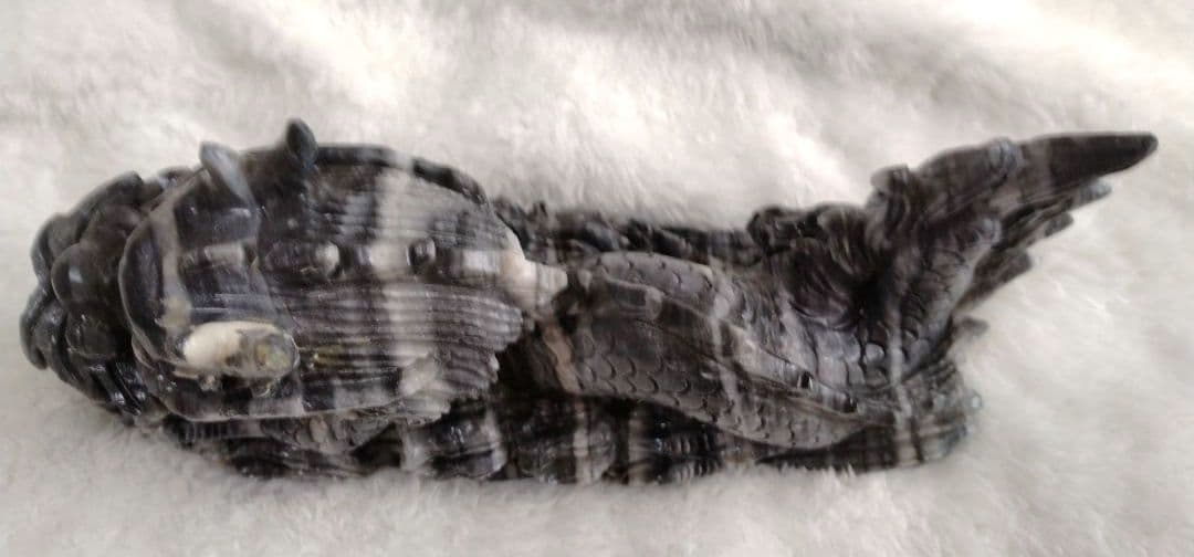 大理石ドラゴンの彫刻置物