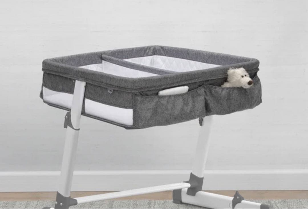 シモンズ双子用ベビーベッド2025/10末購入Delta Children送料込