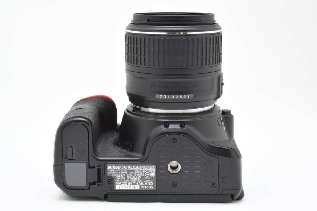 ■ 美品 ■ ニコン　Nikon D5500 標準レンズキット《S数8700枚》