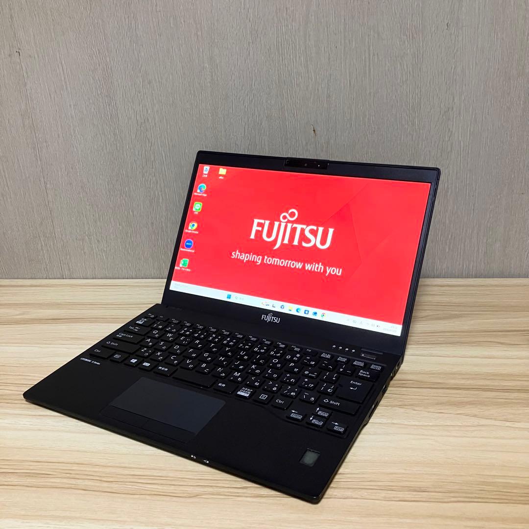 《フューチャー》第10世代LIFEBOOK U9310 i5