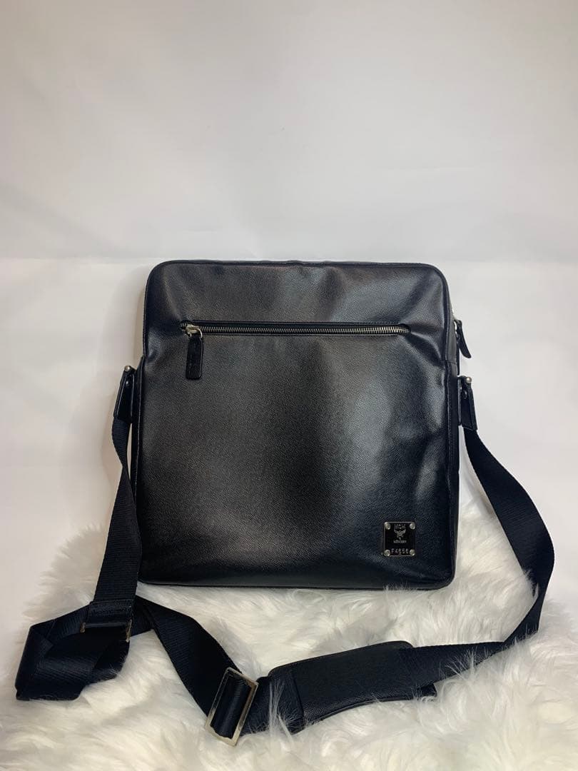 mcm ショルダーバッグ　ビジネスバッグ　サファイアーノ