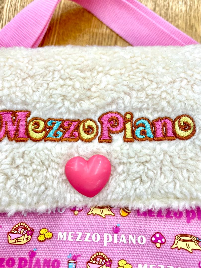 メゾピアノ ミミちゃん ポシェットショルダーバッグ 新品タグ付き ①