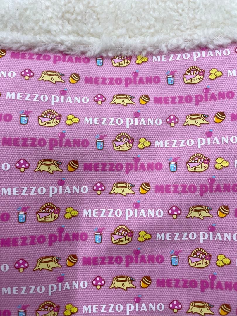 メゾピアノ ミミちゃん ポシェットショルダーバッグ 新品タグ付き ①