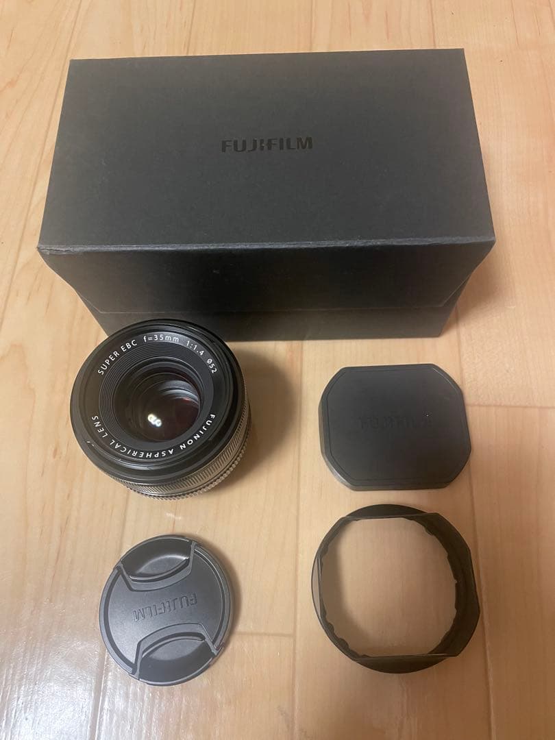 美品FUJIFILM XF 35mm F1.4 R 単焦点レンズ Xマウント